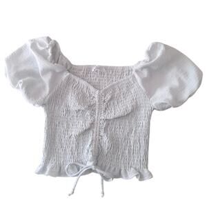 Kirious peasant coquette white top sz M ruched puff sleeve dainty cottagecore